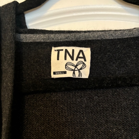 TNA Cardigan - Picture 3 of 5